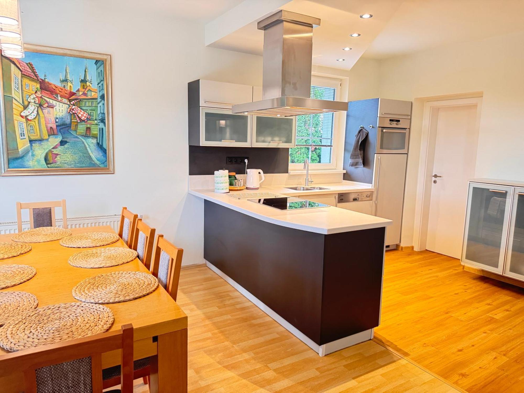 Diamondvilla, 4 Bedroom Apartment, Garden & Spa Prague Ngoại thất bức ảnh
