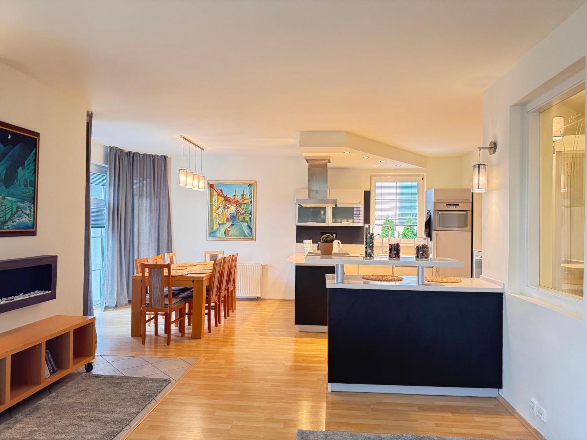 Diamondvilla, 4 Bedroom Apartment, Garden & Spa Prague Ngoại thất bức ảnh