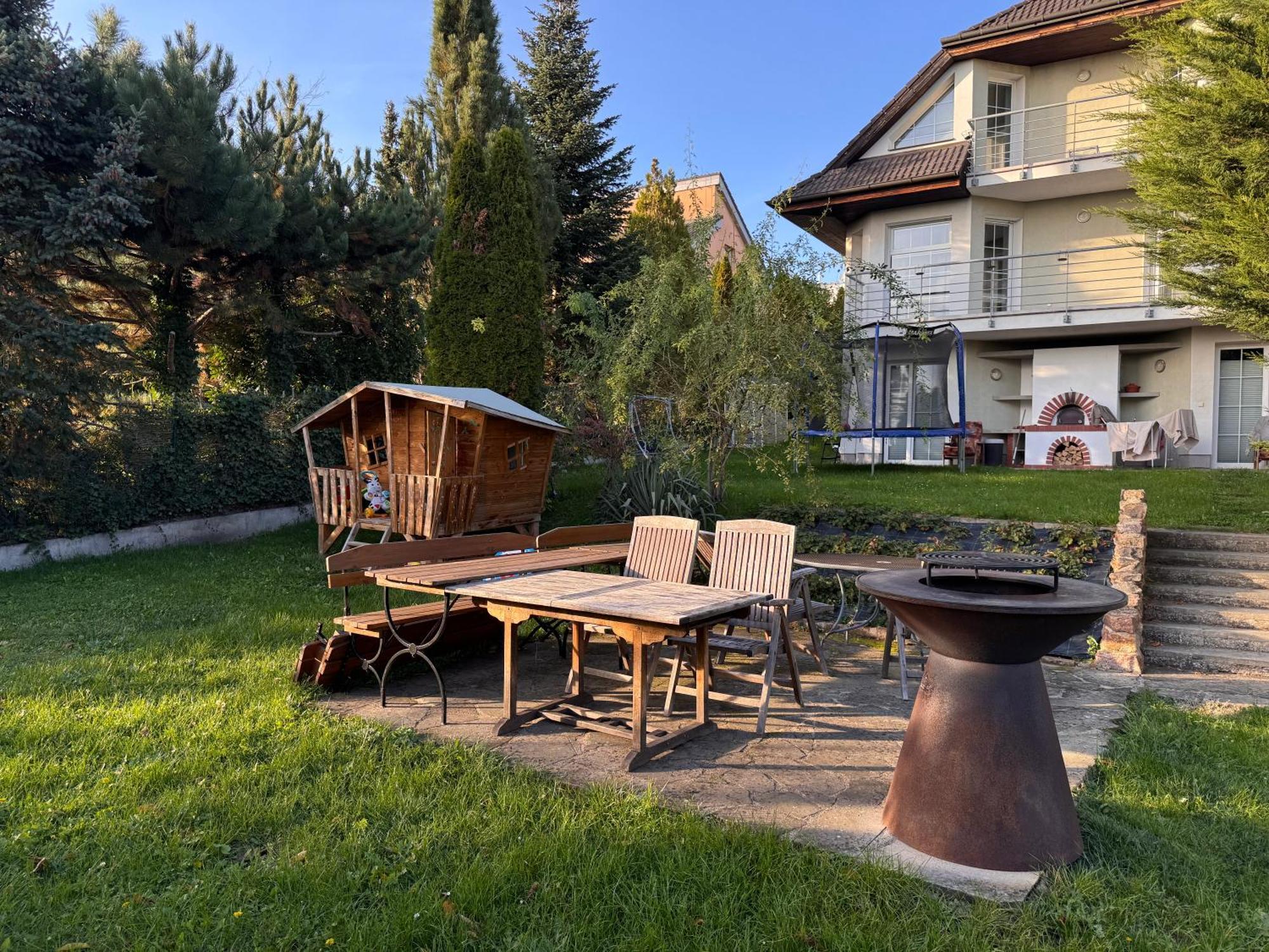 Diamondvilla, 4 Bedroom Apartment, Garden & Spa Prague Ngoại thất bức ảnh